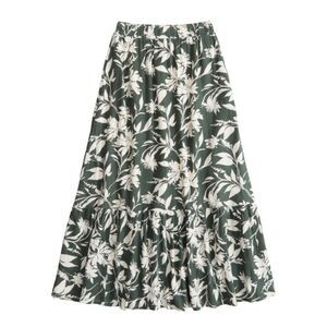 A&F Linen Blend Tiered Maxi Skirt, Large. Olive green and cream pattern. Summer,